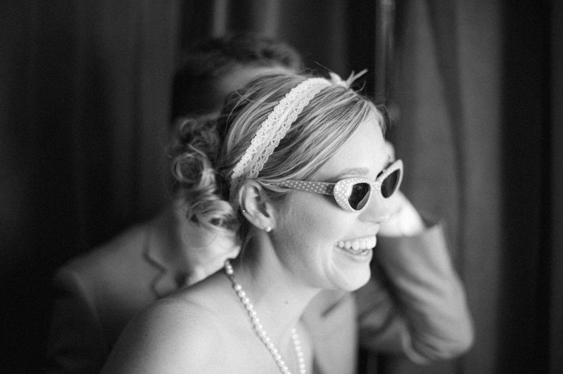 bride-and-groom-in-photobooth