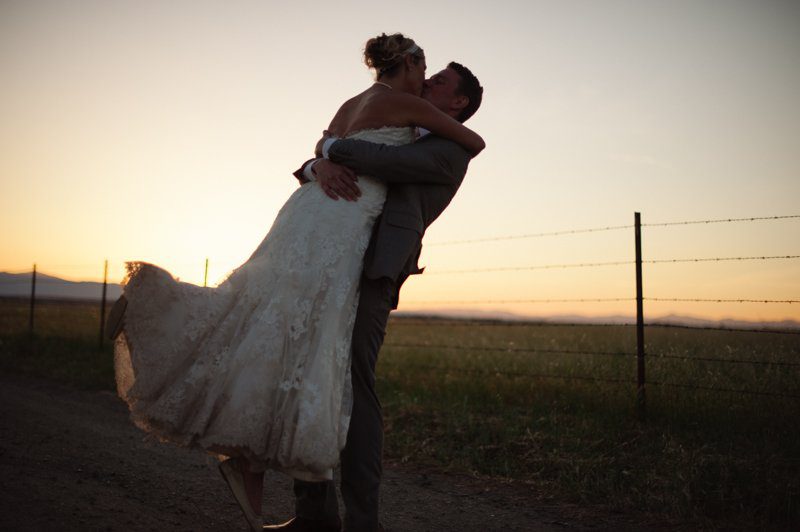 wedding-pictures-at-sunset-white-ranch-chico-ca
