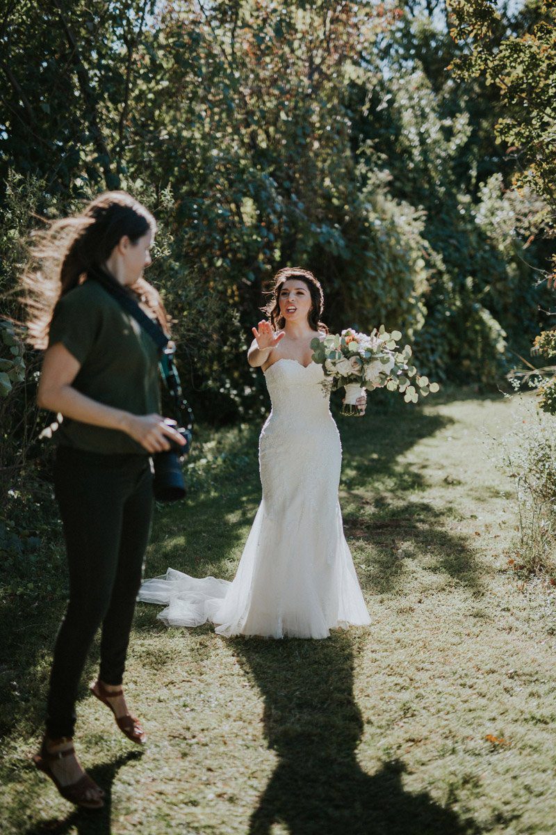 Behind the scenes of Wedding Photographer